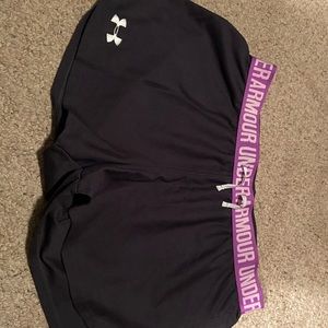 Under Armor lightly worn shorts